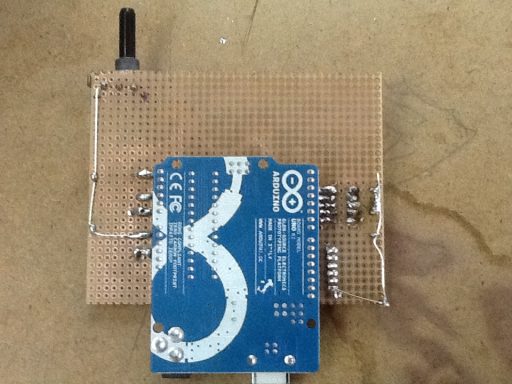 7- Parte posterior con más leds